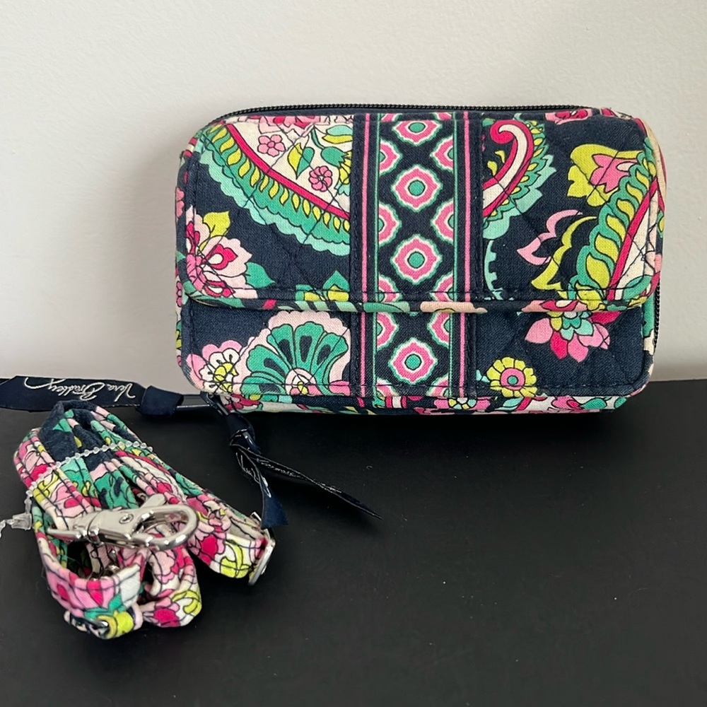 Vera Bradley Small Crossbody NWOT - Picture 1 of 6